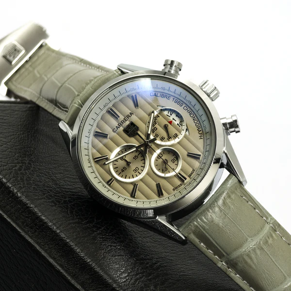 TAG CARRERA Calibre 1969 Chronograph Quartz Watch | Model CARA 1080 C